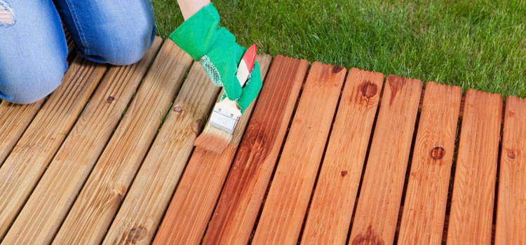 Wood Deck Maintenance in Agua Dulce, CA